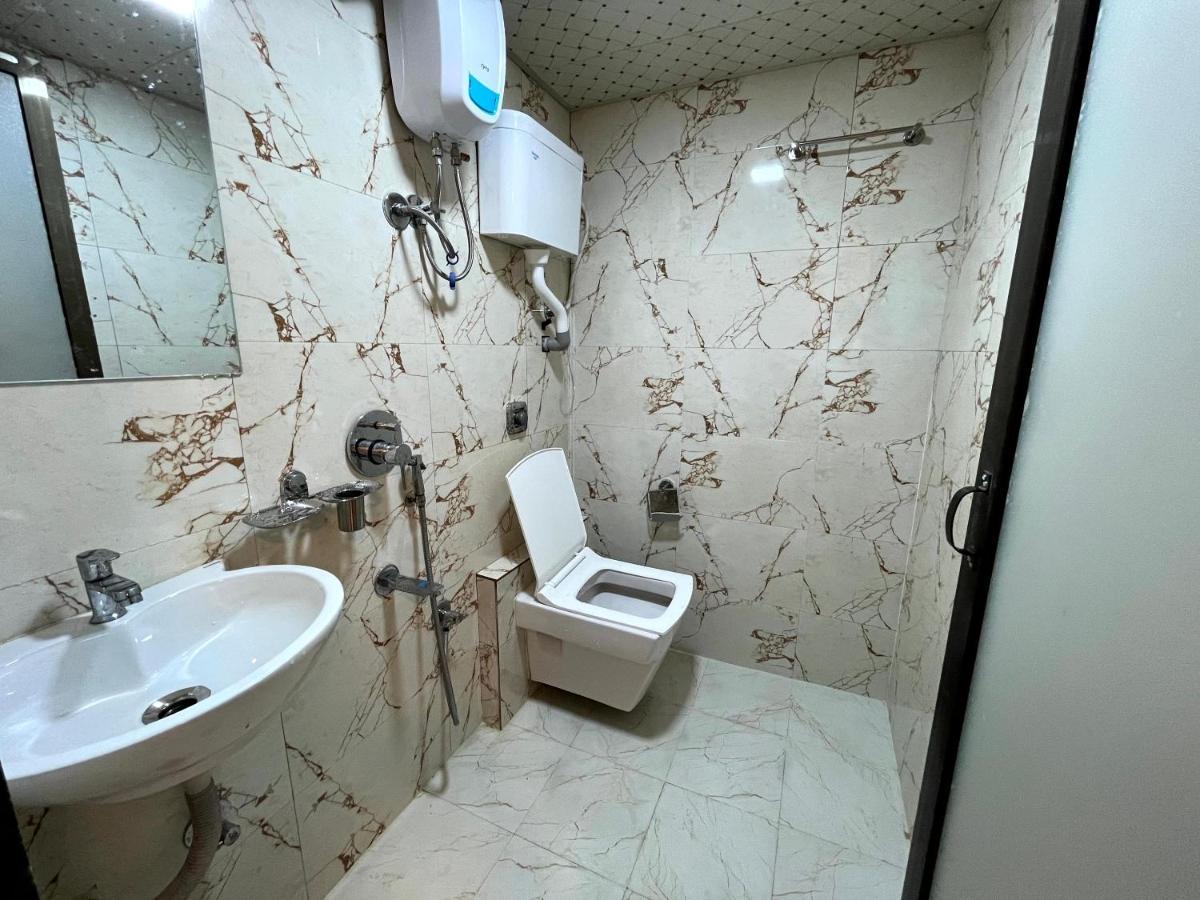 Hotel Delmond Prime- Near Nesco Mumbai Ngoại thất bức ảnh
